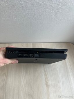 Herní konzole PS4 / PlayStation 4 Slim 1 TB + 2 ovladače - 5