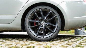 Škoda Octavia 2.0 TDI CR DPF RS 4x4 DSG - 5