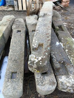 Žulové sloupky,kuny - 5