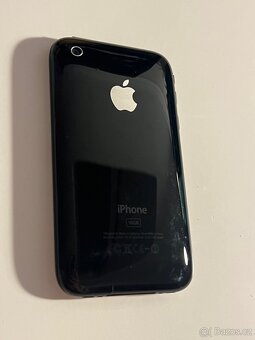 iPhone 3G 16GB Cerny v hezkem stavu IOS 3.0 - 5