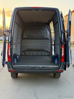 Mercedes Sprinter 907 - 5