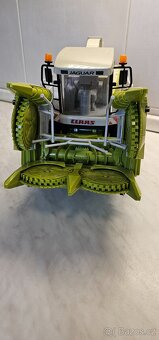 Bruder kombajn na kukuřici - 5