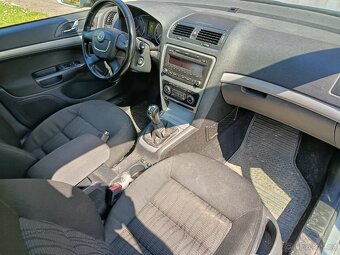 Škoda Octavia II facelift díly stříbrná metalíza 9156 - 5