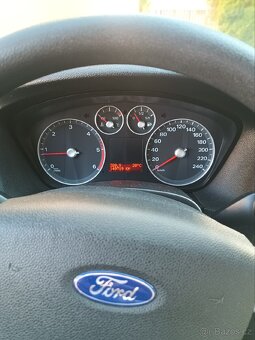 Ford Focus - 5