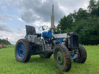 Traktor - domamont - 5