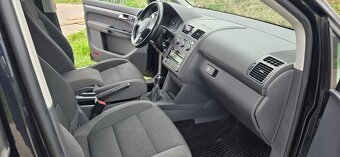 Volkswagen Touran 1.6 TDI, rok výroby 2014 - 5