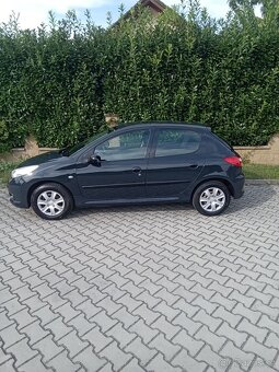 Peugeot 206+  1.1i, najeto 140000 km - 5