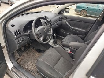 Toyota Avensis 1,8 VVTi kombi - 5