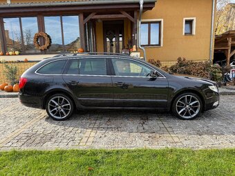 ŠKODA SUPERB KOMBI 2013 2.0TDI 103KW DSG AMBIETEN PLUS - 5