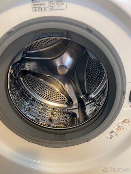 Pračka LG, slim 6,5 kg, A+++, tichá, 3990 Kč. - 5