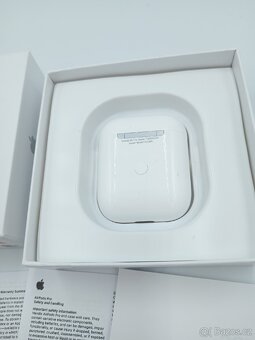 Airpods 2 Generace - 5