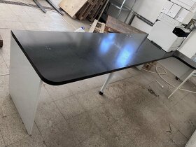 Rohový stůl, pevný, kvalitní, zesilená horní deska - 5