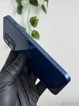 iPhone 12 128GB modrý - 100% baterie - 5