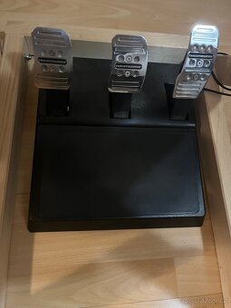 Thrustmaster TX + homemade Playseat - 5