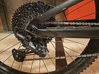 TREK FUEL EXE 9.5 XL (záruka) + upgrade - 5