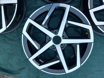 Alu disky Volkswagen Golf 8 R18 ET51 Dallas - 5