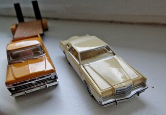 KOVOVY MODEL FORD F250 PICK UP - 5