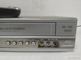 Philips DVP3100V, 6 hlav, HIFI stereo  DVD a VHS Combo video - 5