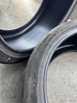 LETNÍ PNEU 255/35/19 - 5