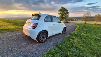 Fiat 500e icon 87kw, baterie 42kw r.v. 2021 - 5