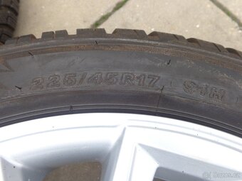 5x114,3 R18 ori.zimna sada kol s TPMS Toyota Corolla - 5
