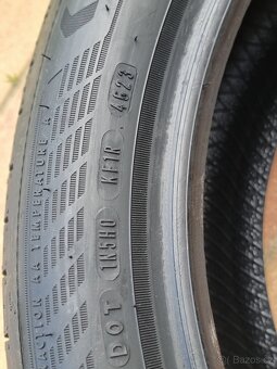 R18 235/45 94w Goodyear - 5