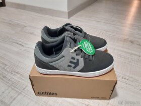 Dětské boty Etnies Marana EUR.35 - 5