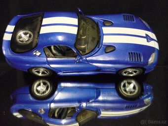 Dodge Viper GTS Coupe Maisto 1/18 - 5