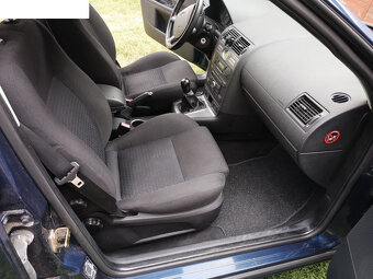 Ford Mondeo, Combi, Nafta 114 kW, Nekuřácký interiér. - 5