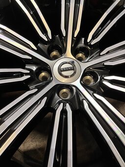 5x108 R18 Orig alu disky VOLVO  - ET 42 - 5