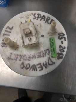 Palivové čerpadla do nádrže. - 5