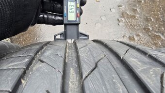 Letní pneu 235/45/20 Hankook - 5
