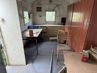 Maringotka , suchá, k renovaci - 5