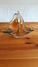 Vázy, mísy, cukřenka, tácy a popelní - lisované a hutní sklo - 5