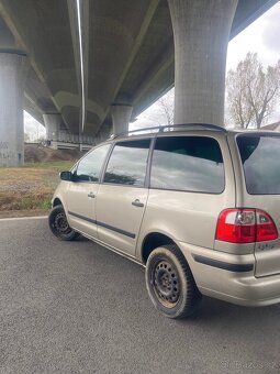 Ford galaxy 2.3 - 5
