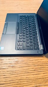 Dell Latitude 5400 i5/8GB/256GB SSD / LTE cz - 5