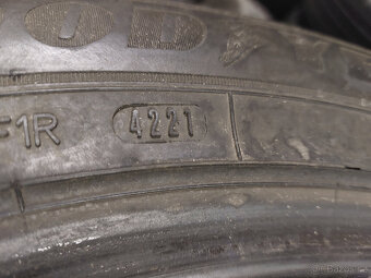 255/50 R21 109H Goodyear UG Performance+ zimní 4ks - 5