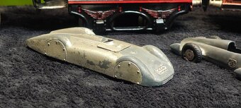 MÄRKLIN +- 100 let staré hračky NEJLEPŠÍ značky - 5