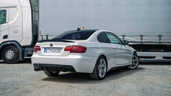 BMW E92 325d 2010 - 5
