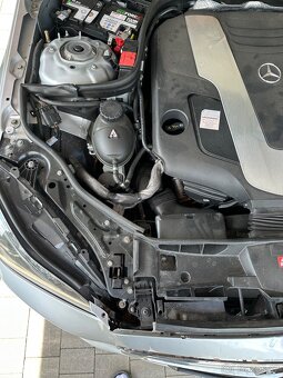 Mercedes E350 4MATIC - 5