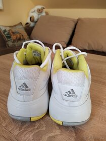Adidas 38 - 5