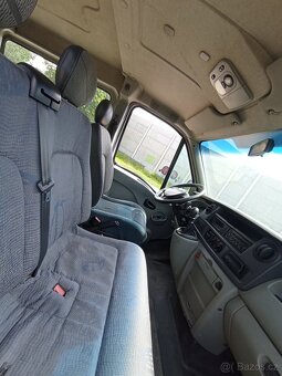 Renault master 2.5 DCI 6 míst - 5