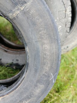 Mix zaběrové pneu 315/70 R22,5 - 5