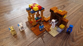 Lego Minecraft 21167 Tržiště - 5