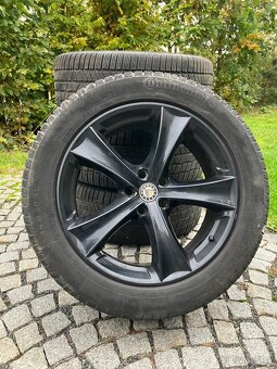 Černé R20 litiny + pneu - 5