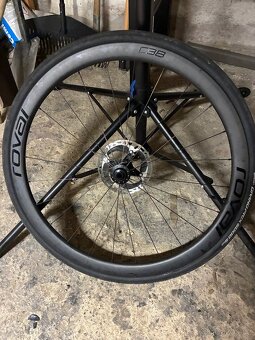Roval C38, DT Swiss 350 - 5