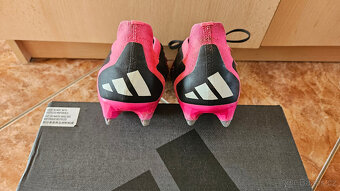 Kopačky Adidas Predator Accuracy.1 L SG, vel. 44 2/3 - 5