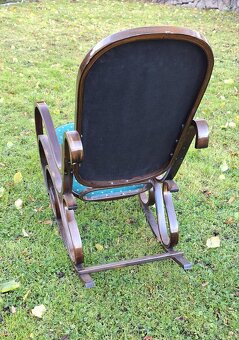 Houpací křeslo krásné zelené nepoškozené. - 5