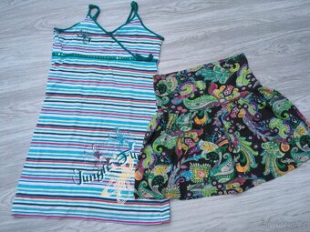 Balík dívčího oblečení vel. 134-146 - 5