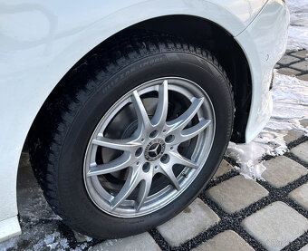 Mercedes-Benz B,2015,nový v ČR,129 tis.km, nehavarovaný,TOP - 5